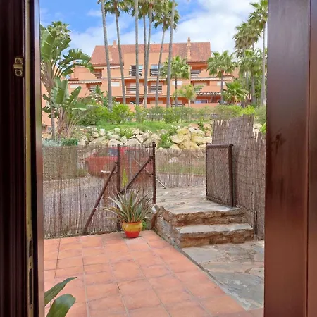 Apartamento Con Piscina Casares