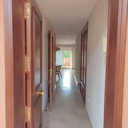 Apartment Con Piscina